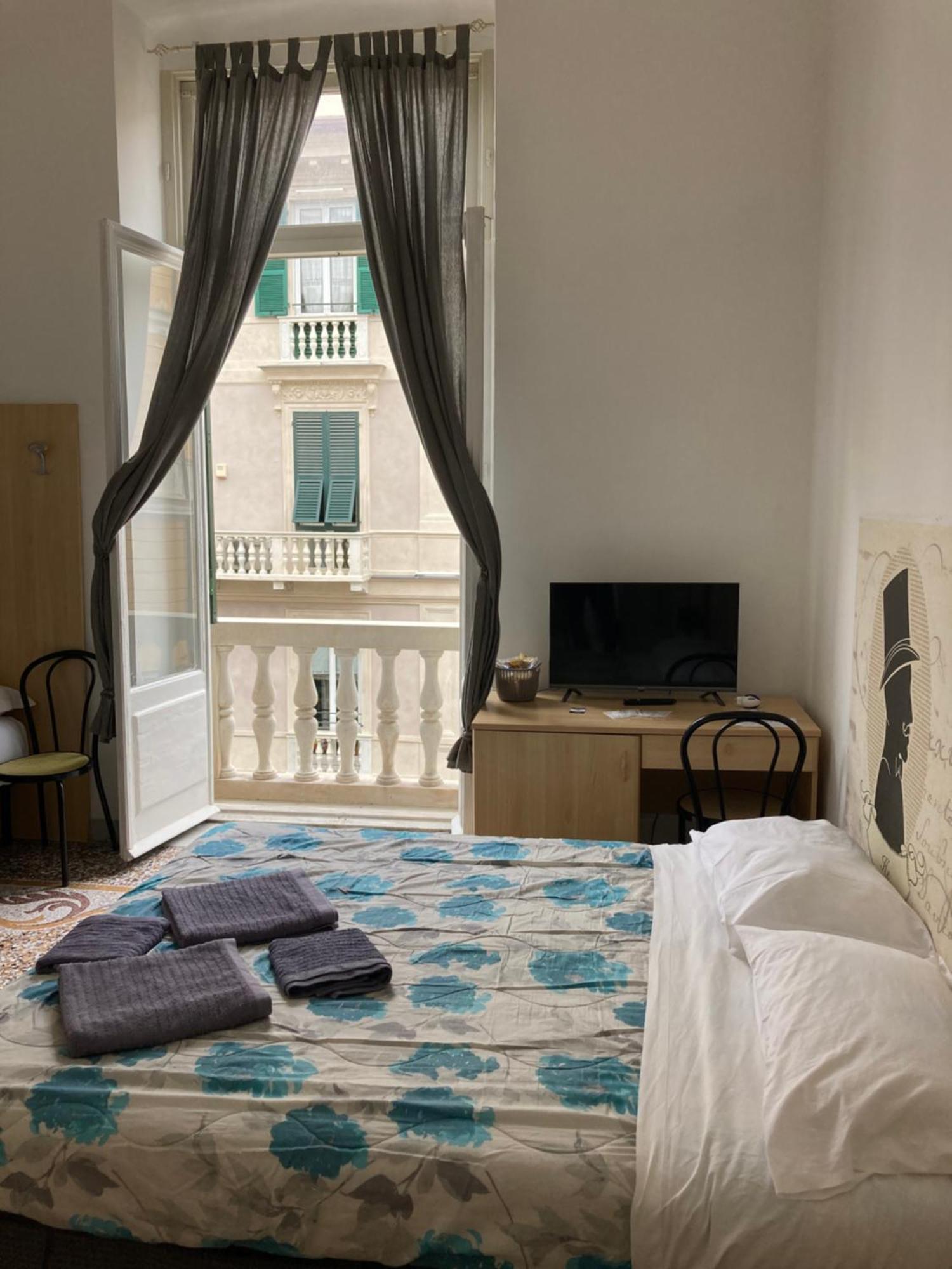 Guest house Roma Genoa